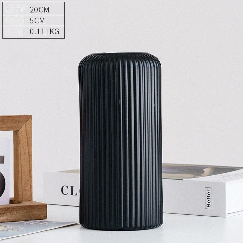 Vase Black - ribbed cilinder Modern Flower Vase | Dainty Plastic Vase TipuHome